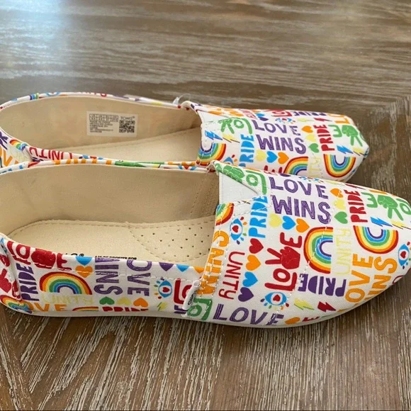TOMs Pride Shoes - Picture 10 of 12